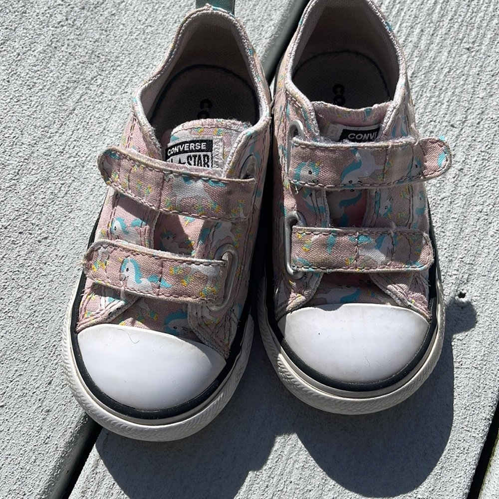Unicorn converse